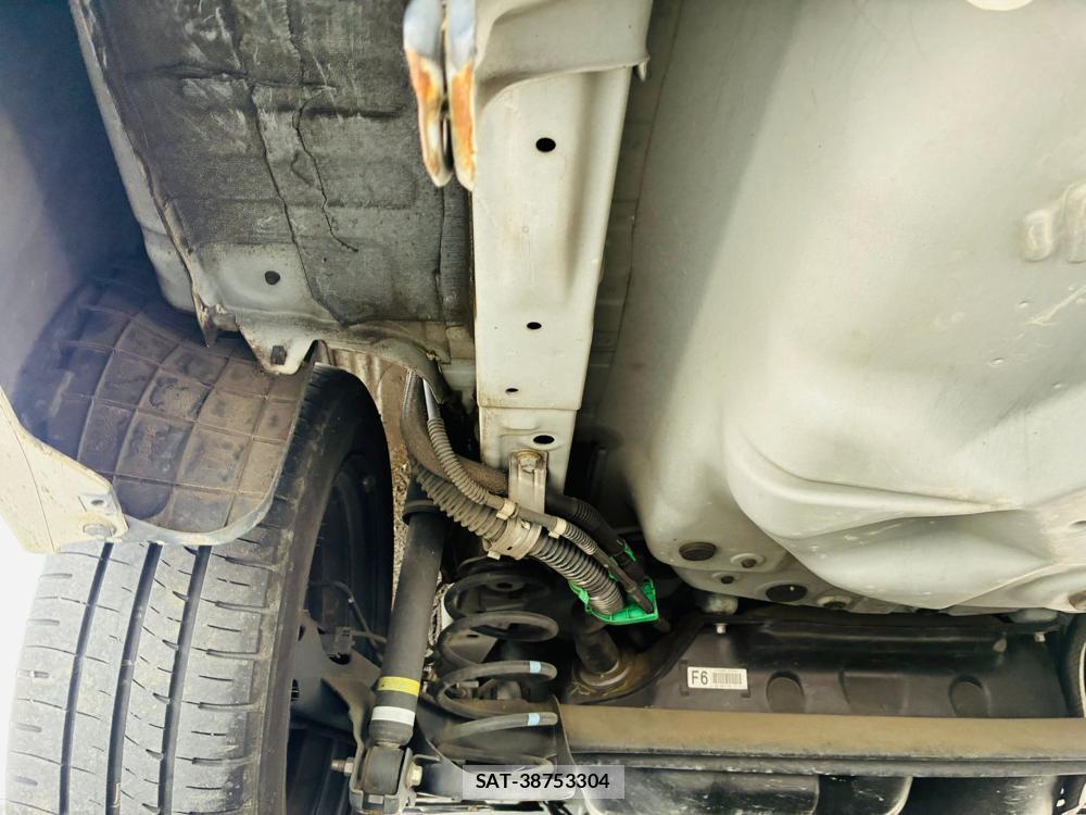 Toyota COROLLA AXIO 2019-06 7683575-34