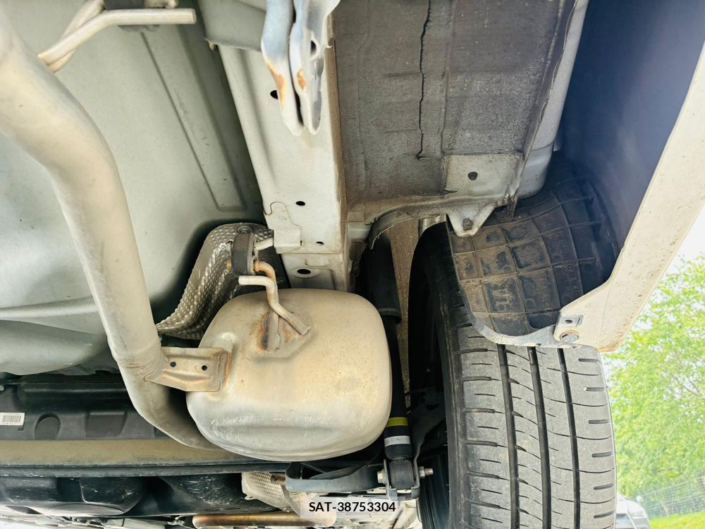 Toyota COROLLA AXIO 2019-06 7683575-35