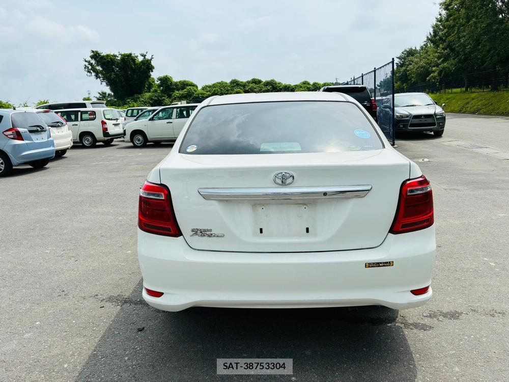 Toyota COROLLA AXIO 2019-06 7683575-3