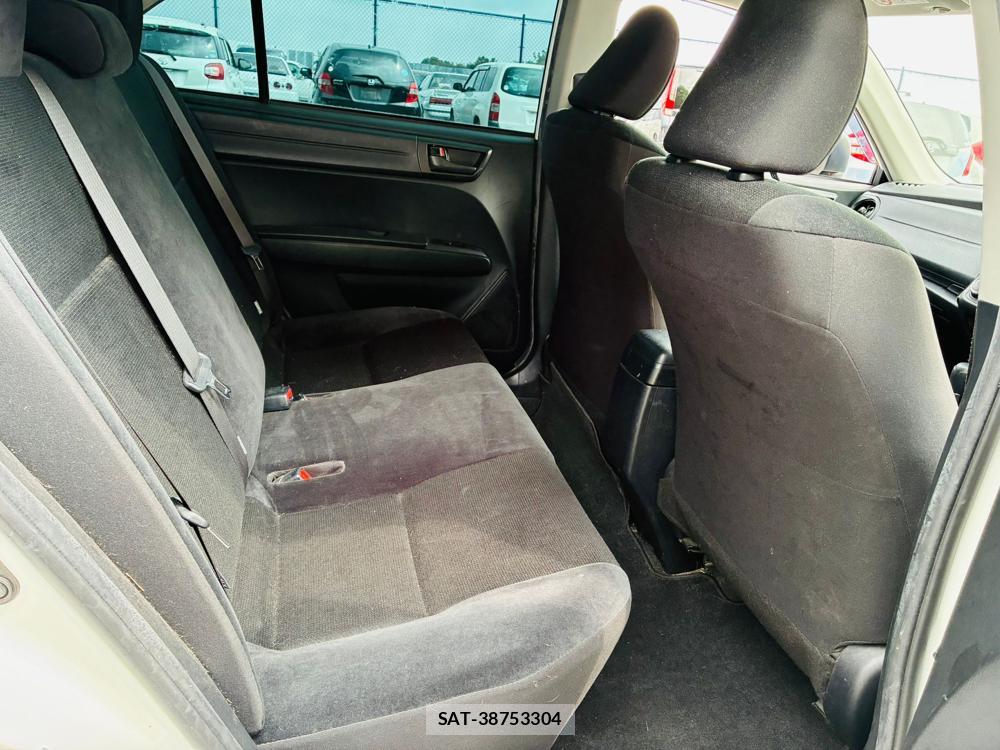 Toyota COROLLA AXIO 2019-06 7683575-8