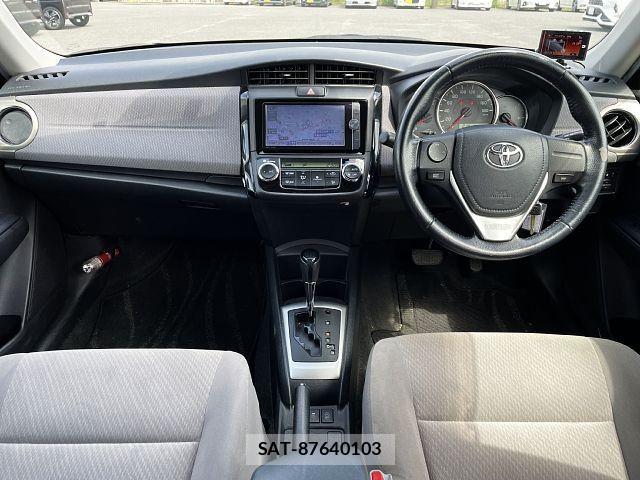 Toyota COROLLA AXIO 2012-07 7721956-1