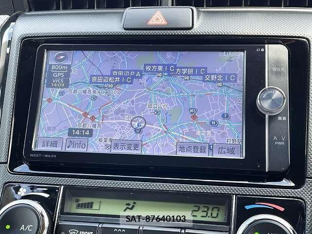 Toyota COROLLA AXIO 2012-07 7721956-6