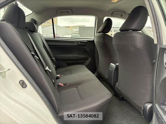 Toyota COROLLA AXIO 2022-07 7721953-17
