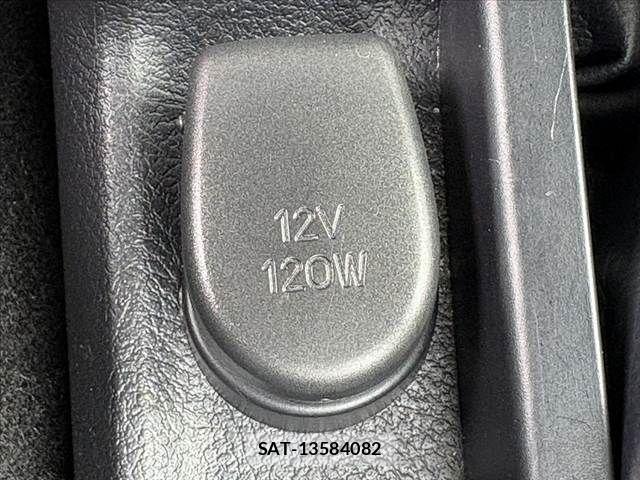 Toyota COROLLA AXIO 2022-07 7721953-24