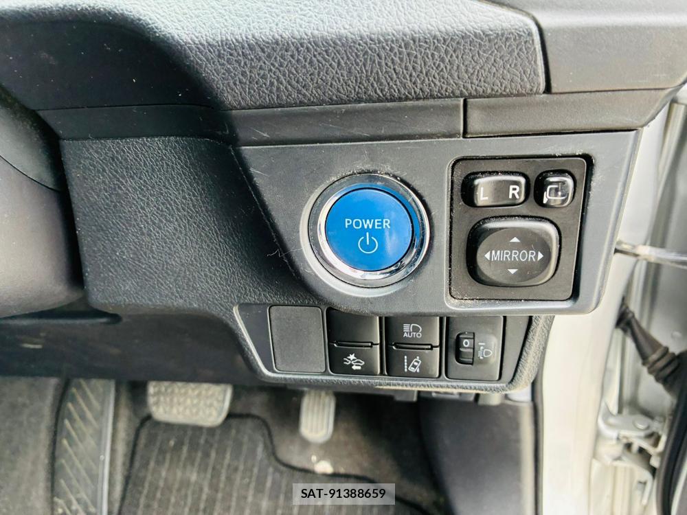 Toyota COROLLA AXIO 2020-11 7632874-16