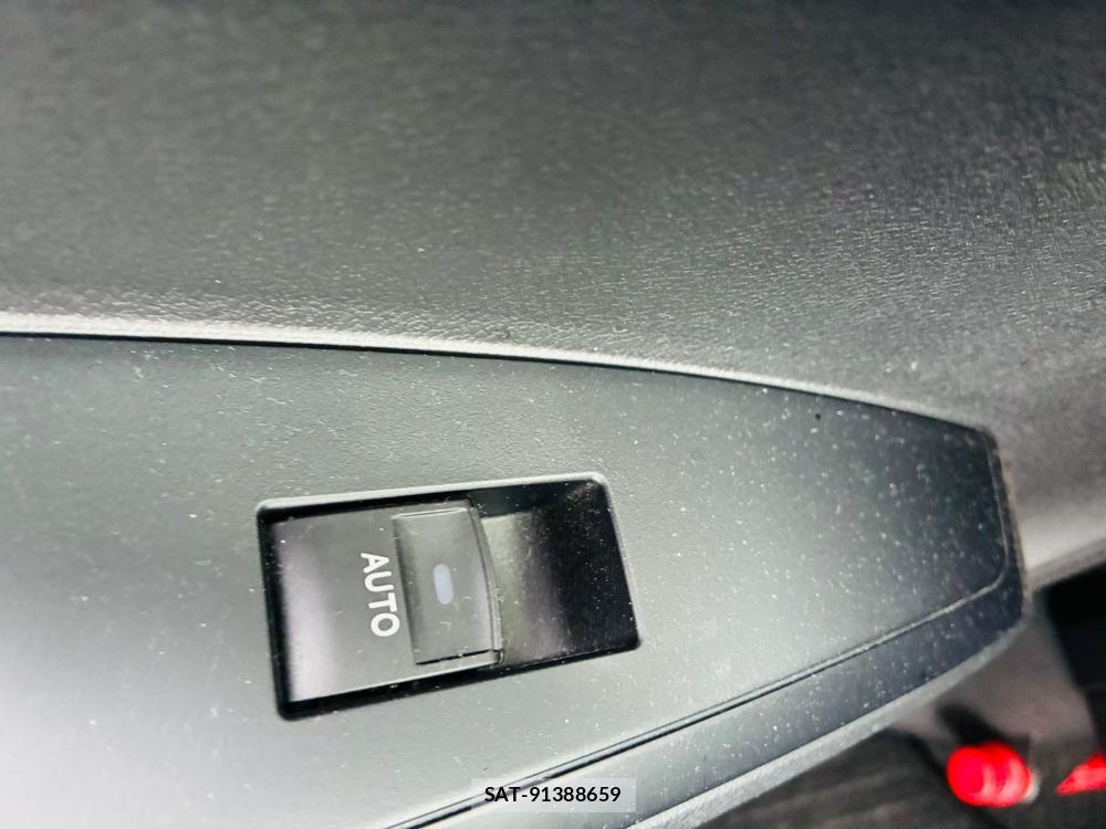 Toyota COROLLA AXIO 2020-11 7632874-24
