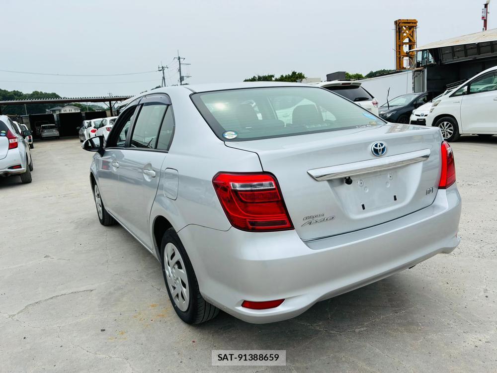 Toyota COROLLA AXIO 2020-11 7632874-2