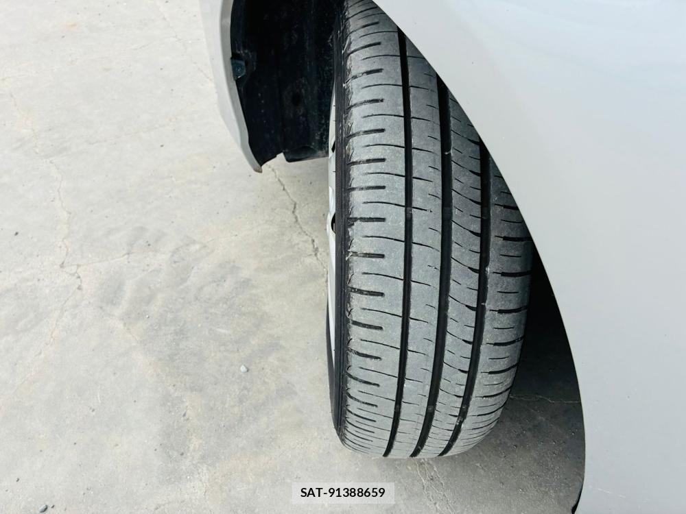 Toyota COROLLA AXIO 2020-11 7632874-31
