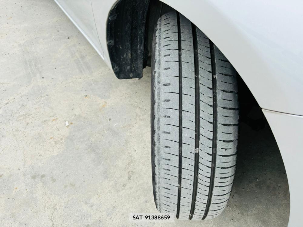 Toyota COROLLA AXIO 2020-11 7632874-32