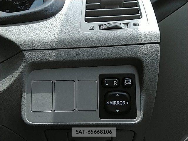 Toyota COROLLA AXIO 2010-08 7875800-26