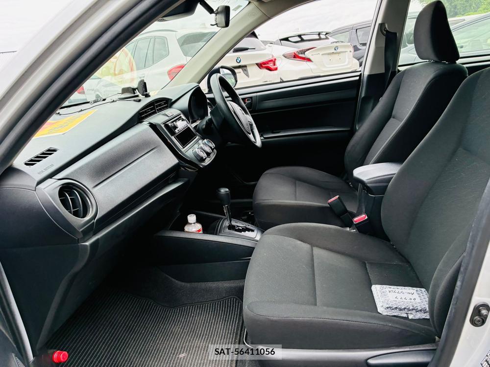 Toyota COROLLA AXIO 2020-04 7702504-10