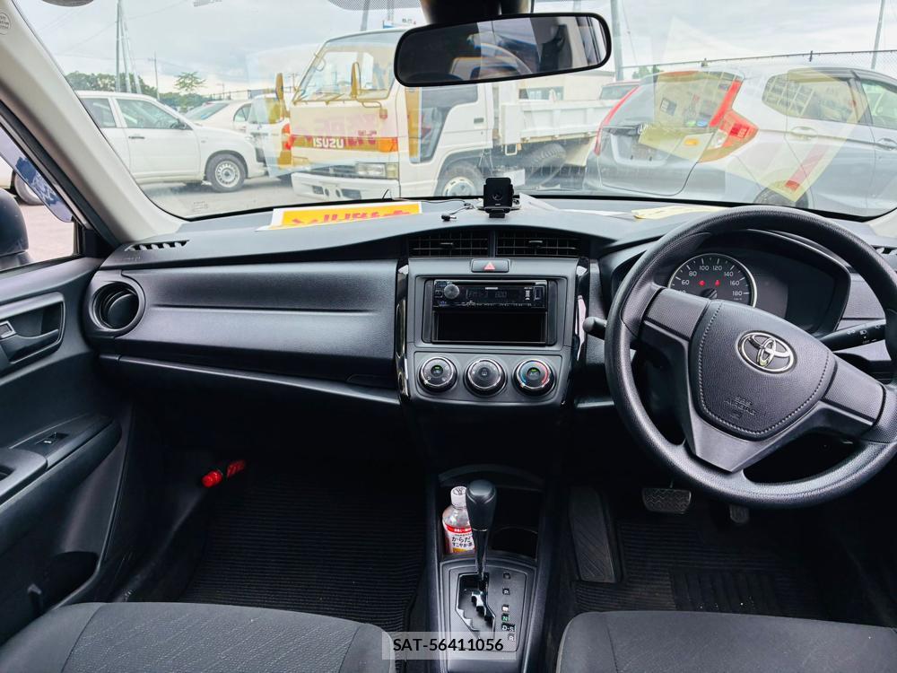 Toyota COROLLA AXIO 2020-04 7702504-12
