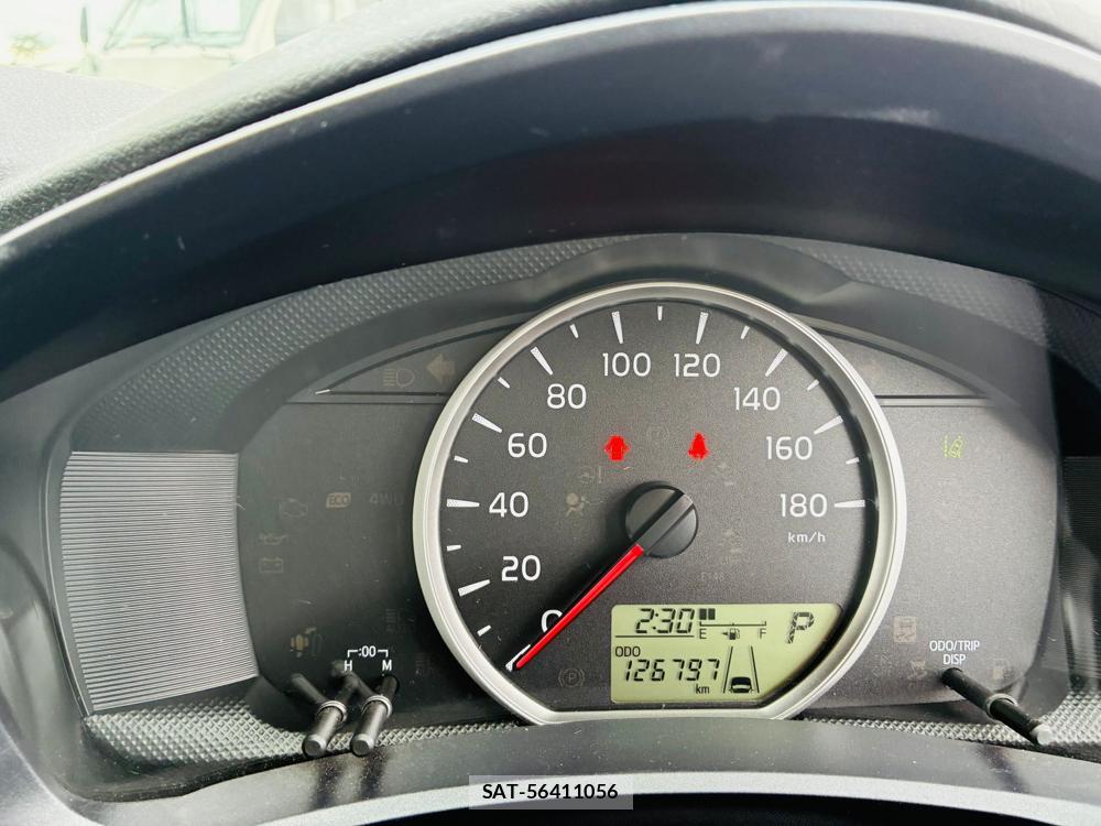 Toyota COROLLA AXIO 2020-04 7702504-15