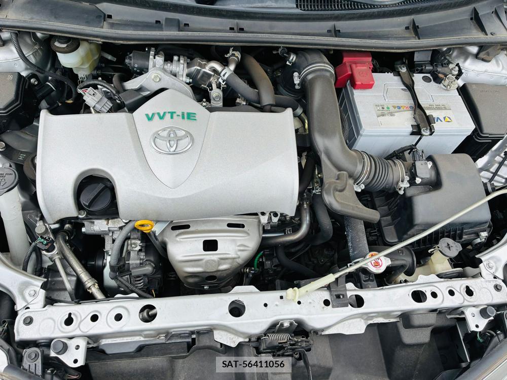 Toyota COROLLA AXIO 2020-04 7702504-37