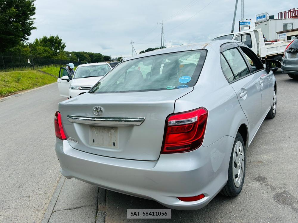 Toyota COROLLA AXIO 2020-04 7702504-4