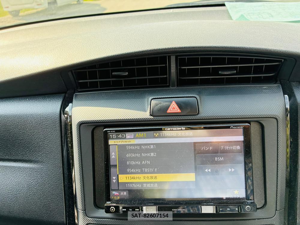 Toyota COROLLA AXIO 2019-06 7795977-18