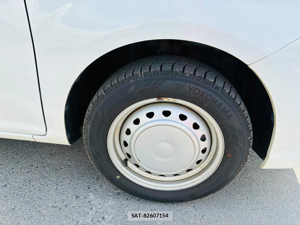 Toyota COROLLA AXIO 2019-06 7795977-27