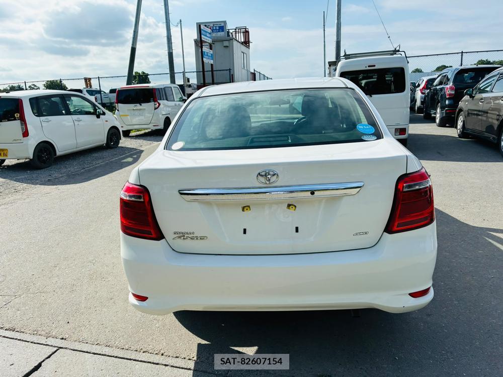 Toyota COROLLA AXIO 2019-06 7795977-3
