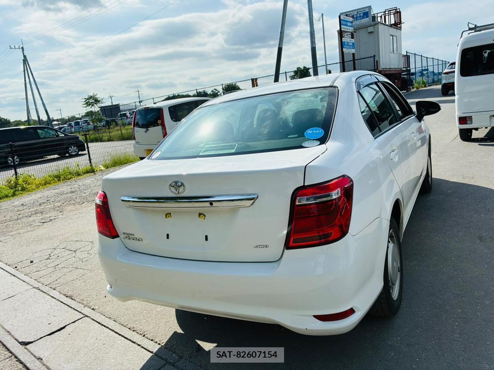 Toyota COROLLA AXIO 2019-06 7795977-4