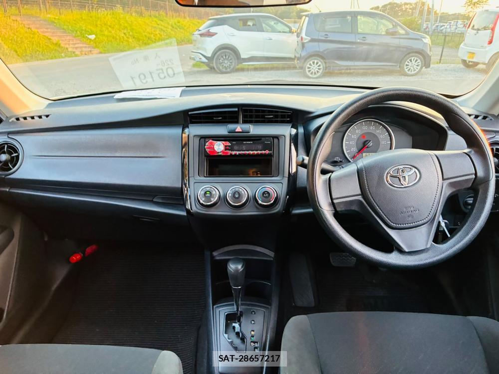 Toyota COROLLA AXIO 2019-06 7721446-12