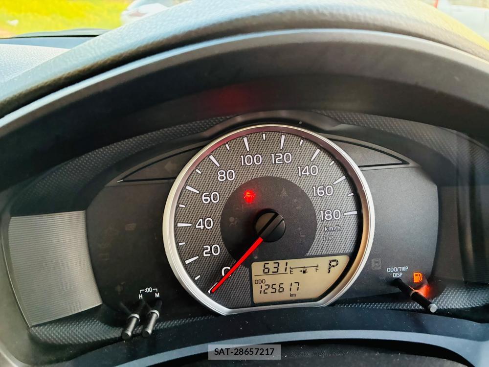 Toyota COROLLA AXIO 2019-06 7721446-15