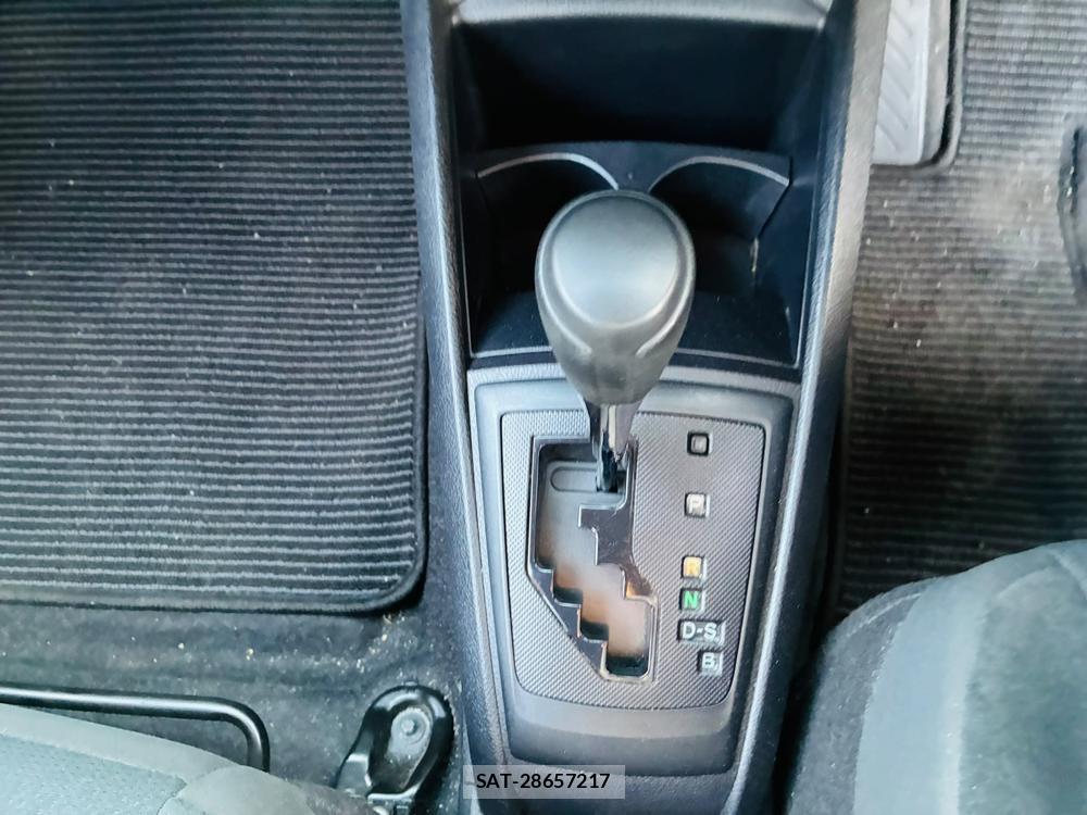 Toyota COROLLA AXIO 2019-06 7721446-19