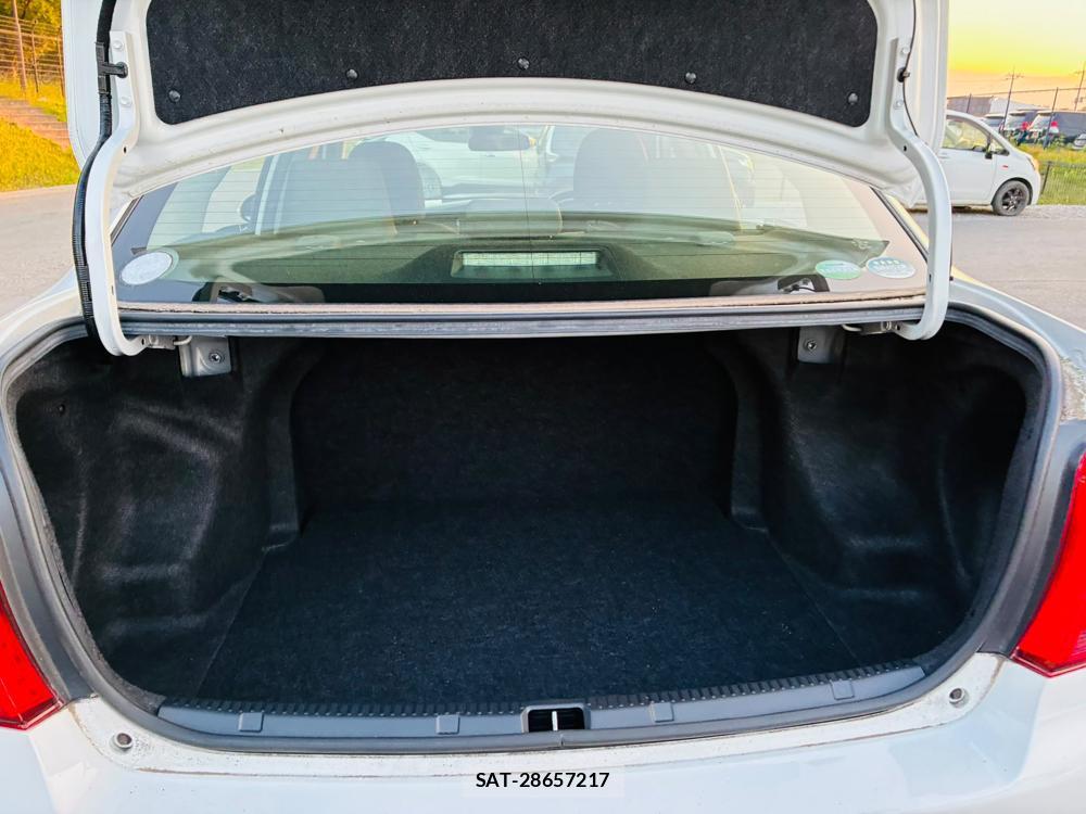 Toyota COROLLA AXIO 2019-06 7721446-24
