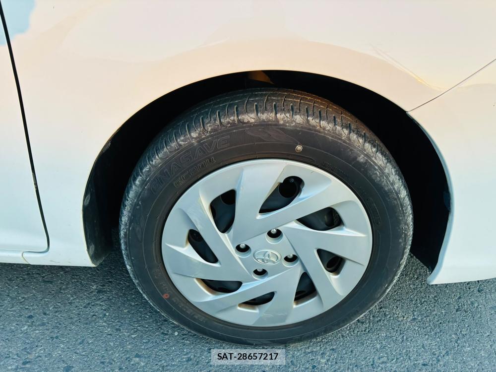 Toyota COROLLA AXIO 2019-06 7721446-27
