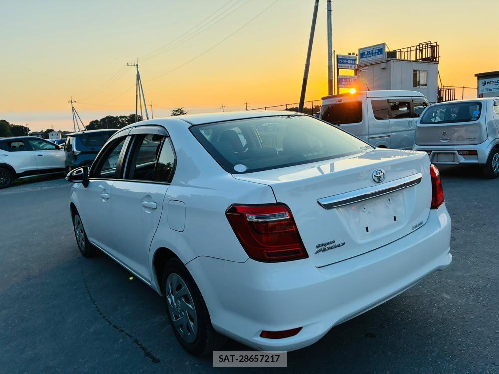 Toyota COROLLA AXIO 2019-06 7721446-2