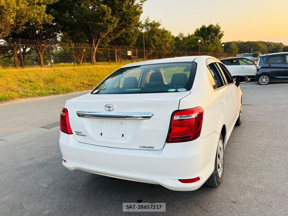 Toyota COROLLA AXIO 2019-06 7721446-4
