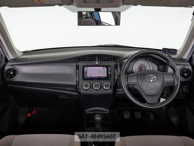 Toyota COROLLA AXIO 2016-07 7960981-5