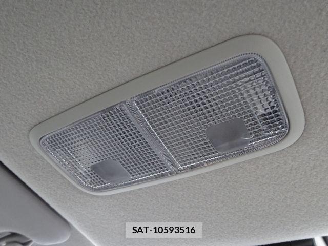 Toyota COROLLA AXIO 2019-02 7960976-26