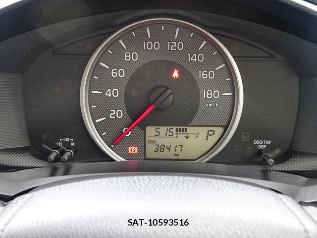Toyota COROLLA AXIO 2019-02 7960976-5