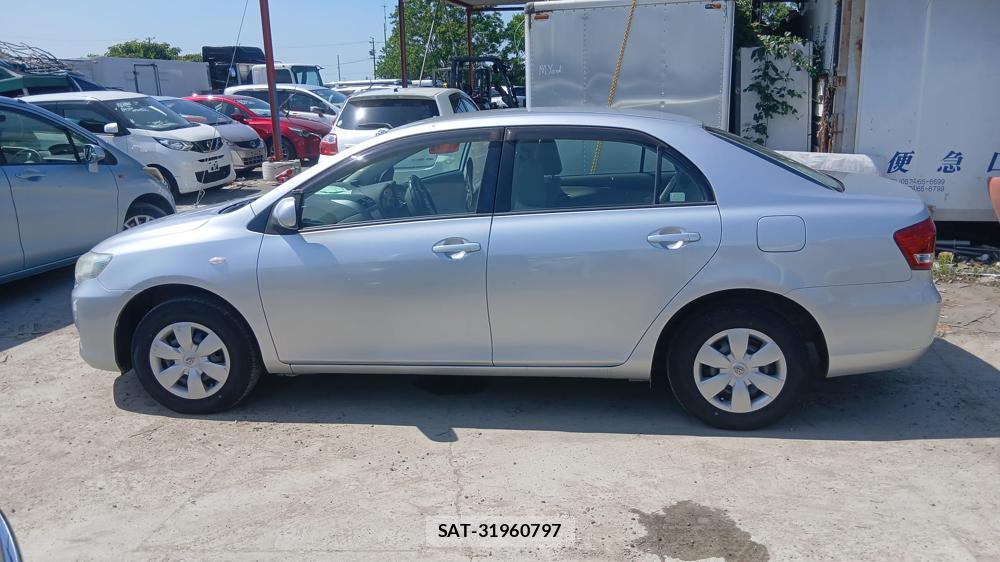 Toyota COROLLA AXIO 2009-11 7525498-1