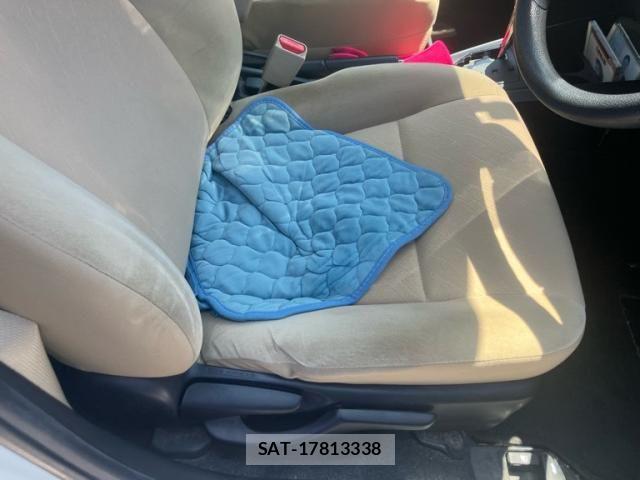 Toyota COROLLA AXIO 2013-10 7978809-13