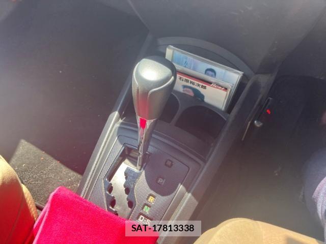 Toyota COROLLA AXIO 2013-10 7978809-17