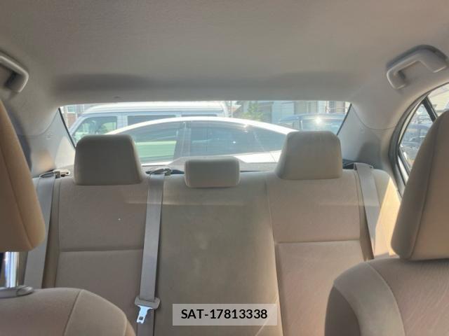Toyota COROLLA AXIO 2013-10 7978809-21