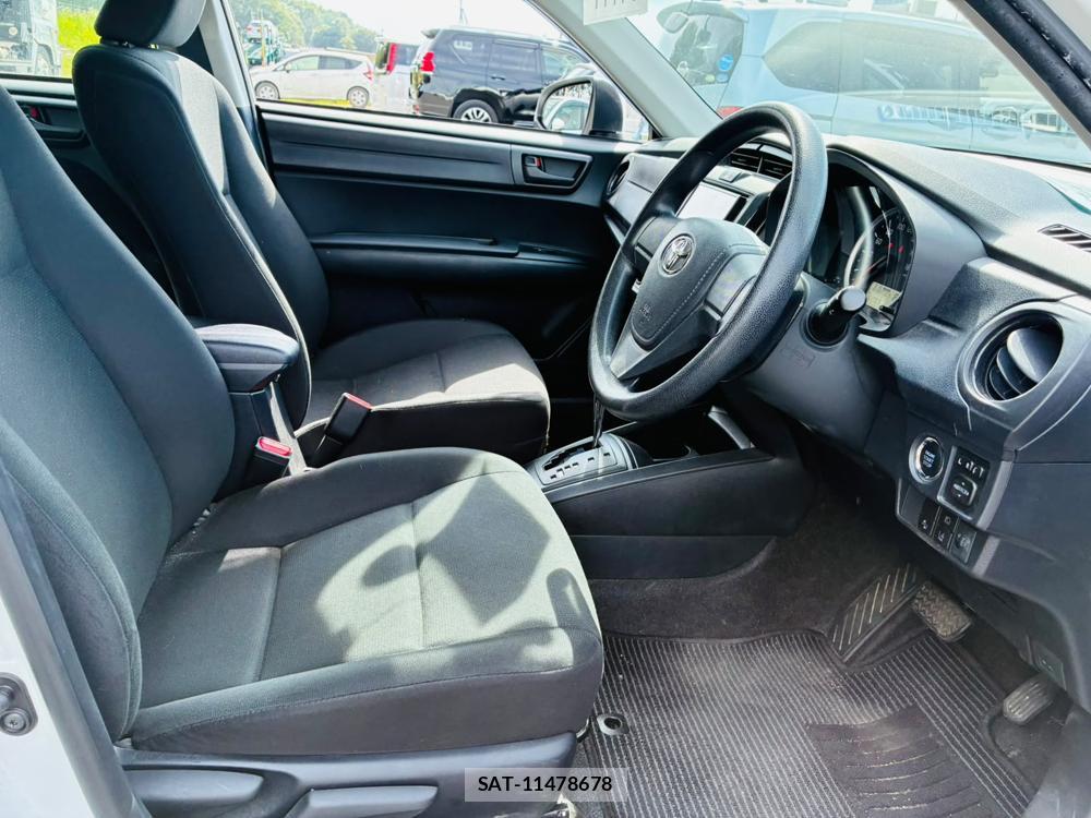 Toyota COROLLA AXIO 2020-02 7787849-11