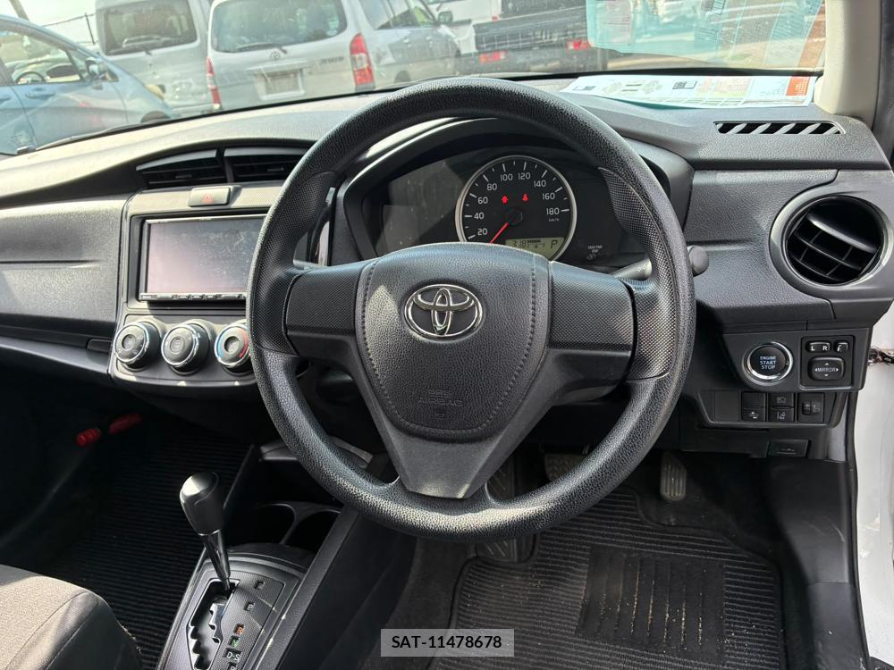 Toyota COROLLA AXIO 2020-02 7787849-14