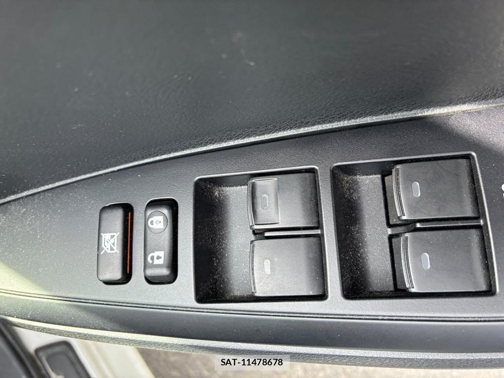 Toyota COROLLA AXIO 2020-02 7787849-21