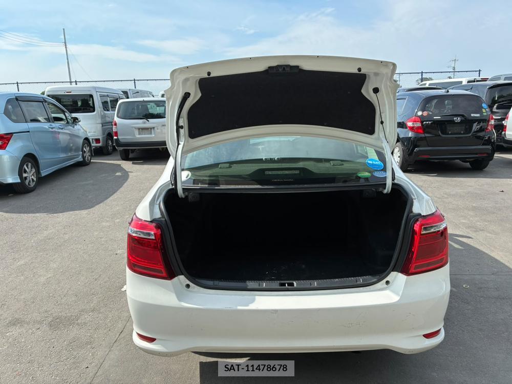 Toyota COROLLA AXIO 2020-02 7787849-25