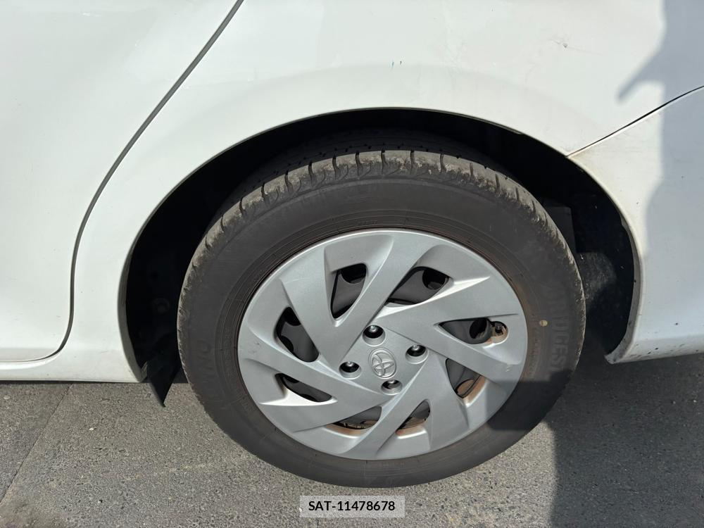 Toyota COROLLA AXIO 2020-02 7787849-29