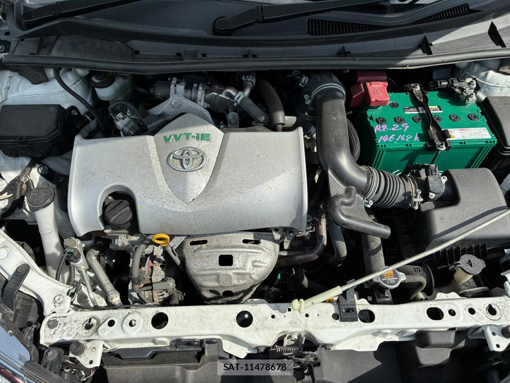 Toyota COROLLA AXIO 2020-02 7787849-36