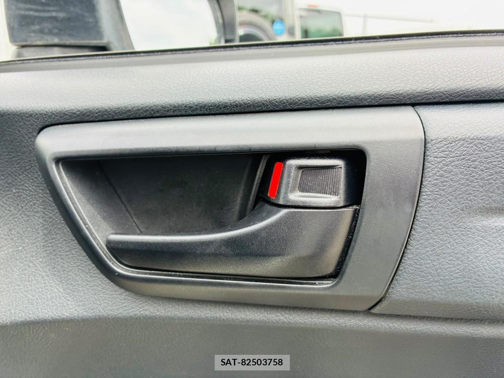 Toyota COROLLA AXIO 2019-06 7864339-21