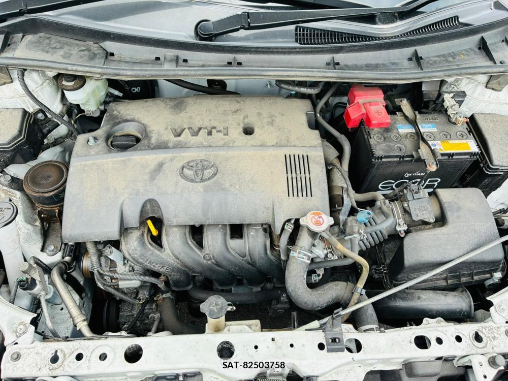 Toyota COROLLA AXIO 2019-06 7864339-33