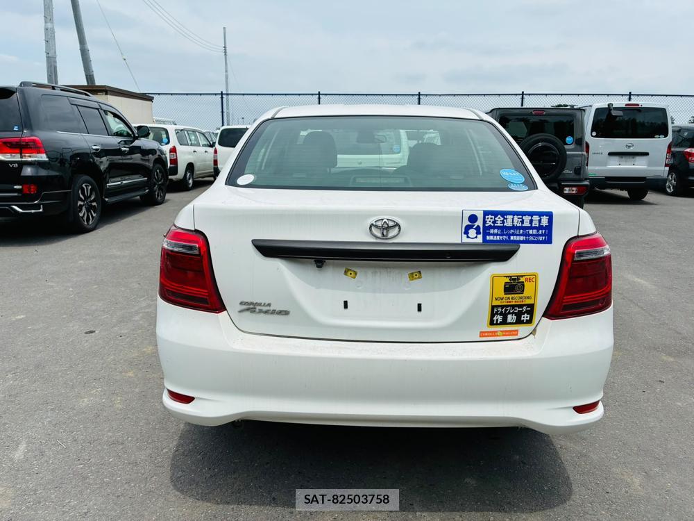 Toyota COROLLA AXIO 2019-06 7864339-3