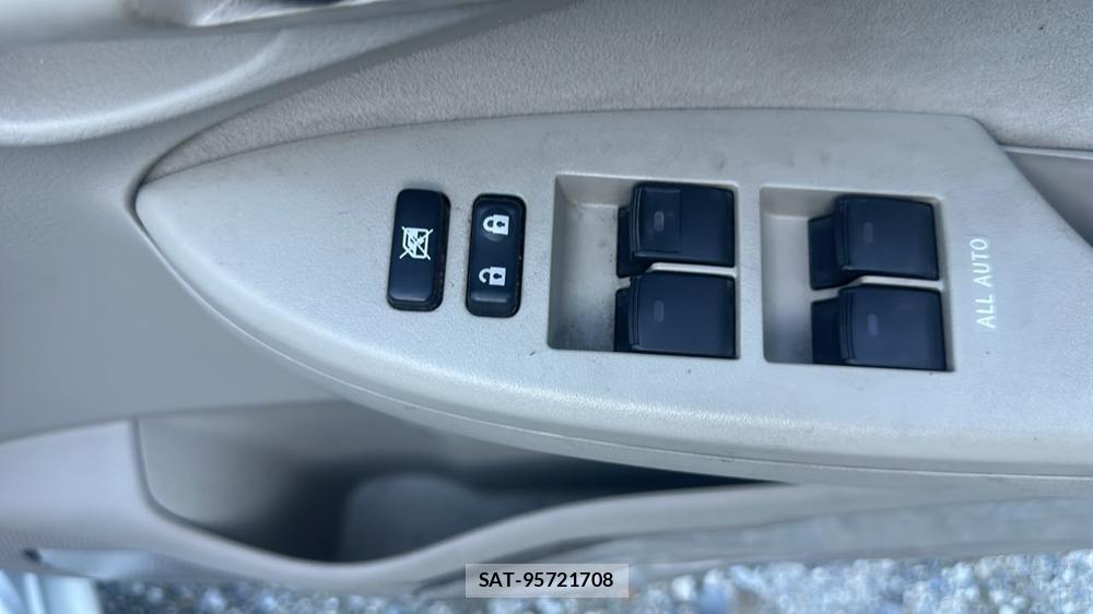Toyota COROLLA AXIO 2007-06 7634458-14