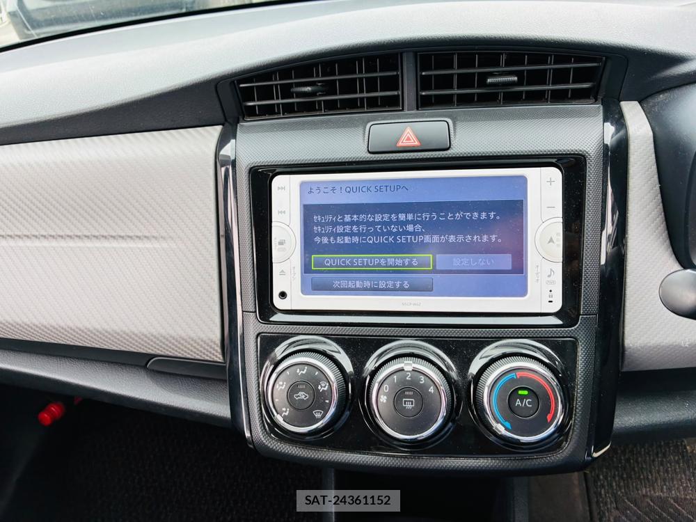 Toyota COROLLA AXIO 2012-07 7749330-19