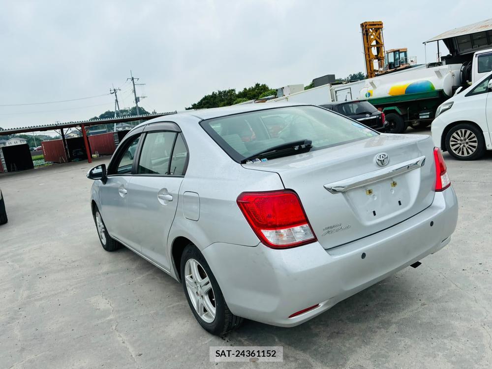 Toyota COROLLA AXIO 2012-07 7749330-2