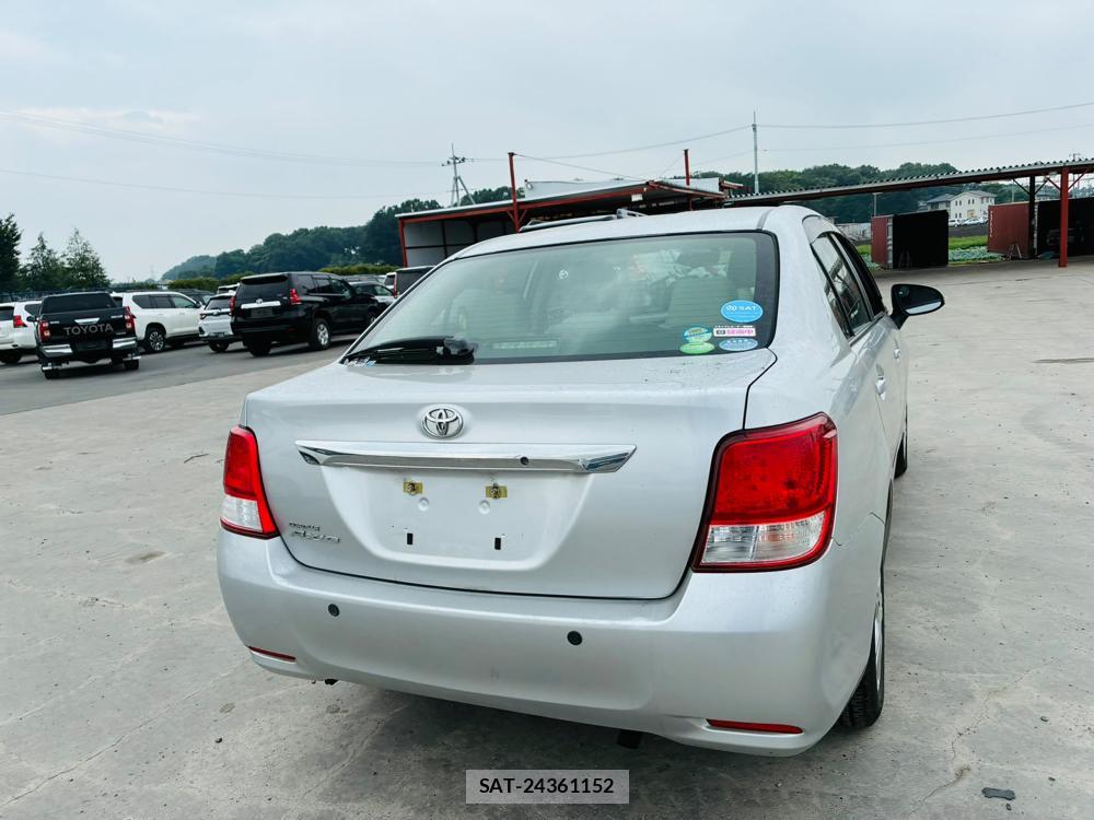 Toyota COROLLA AXIO 2012-07 7749330-4
